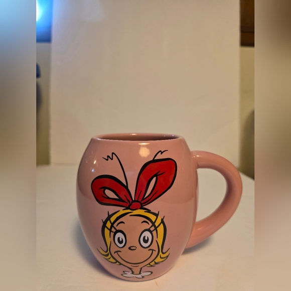 Pink Character Mug - Picture 2 of 8